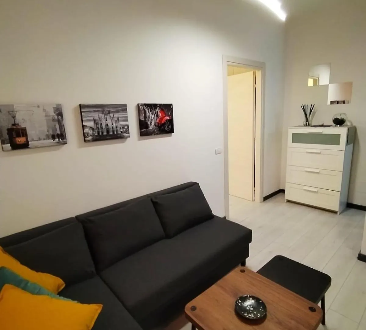 Appartamento Vicino Metro Precotto Ristrutturato ミラノ