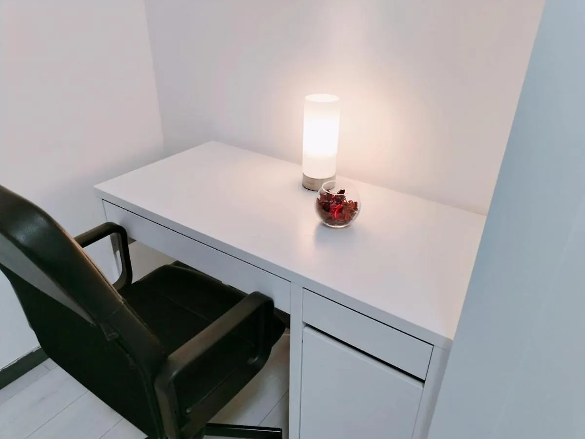 Apartamento Appartamento Vicino Metro Precotto Ristrutturato Milão