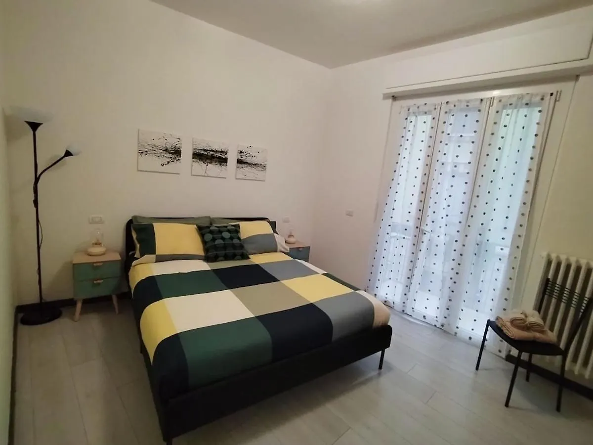 Appartamento Vicino Metro Precotto Ristrutturato Milão Apartamento