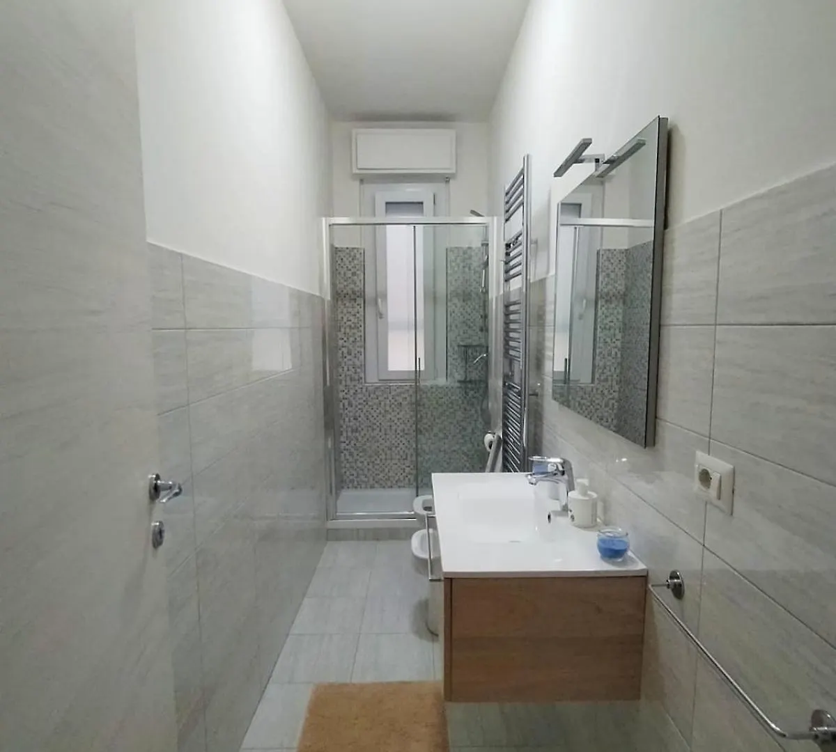 Apartamento Appartamento Vicino Metro Precotto Ristrutturato Milão Itália